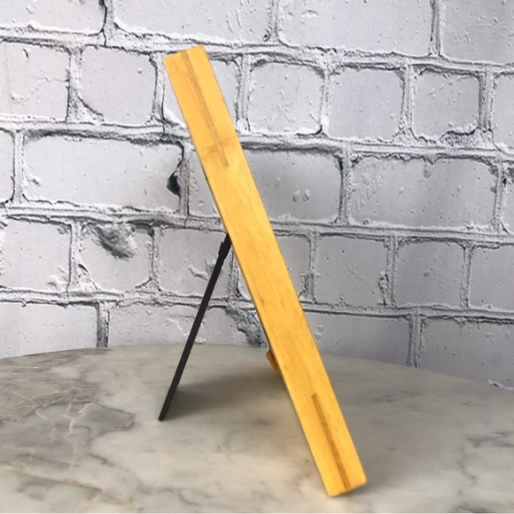 Walt Disney World Classic Mickey Mouse & Friends Wooden Landscape Picture Frame - Picture 5 of 5